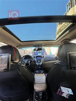 هيونداي أزيرا